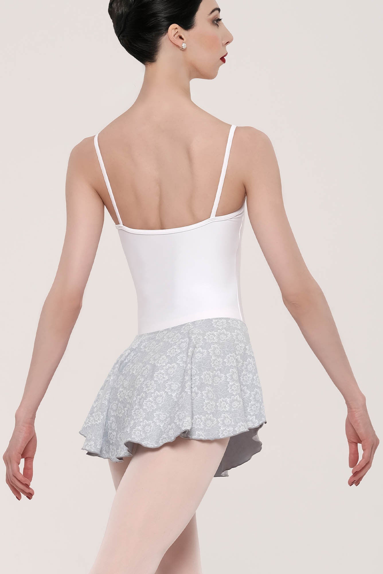 #couleur_light grey