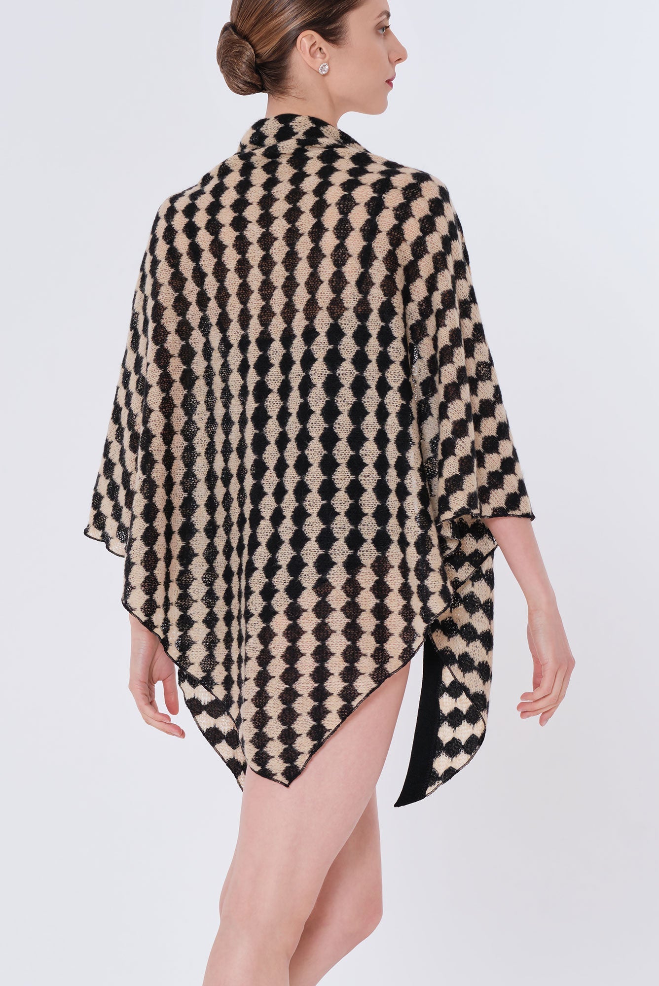 #couleur_black / beige