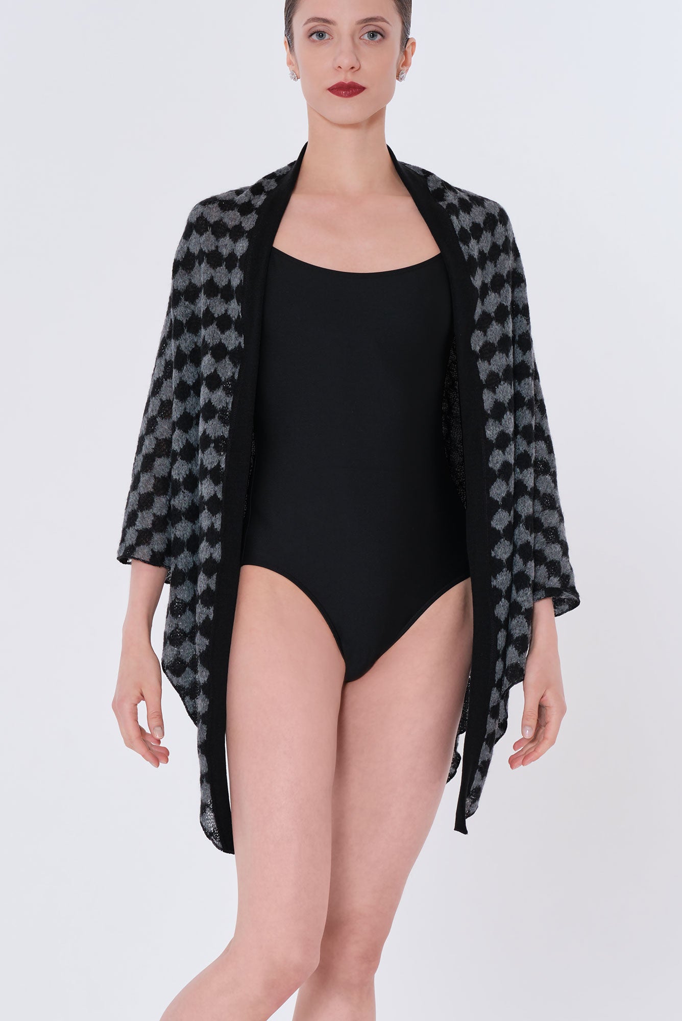 #couleur_black / dark grey