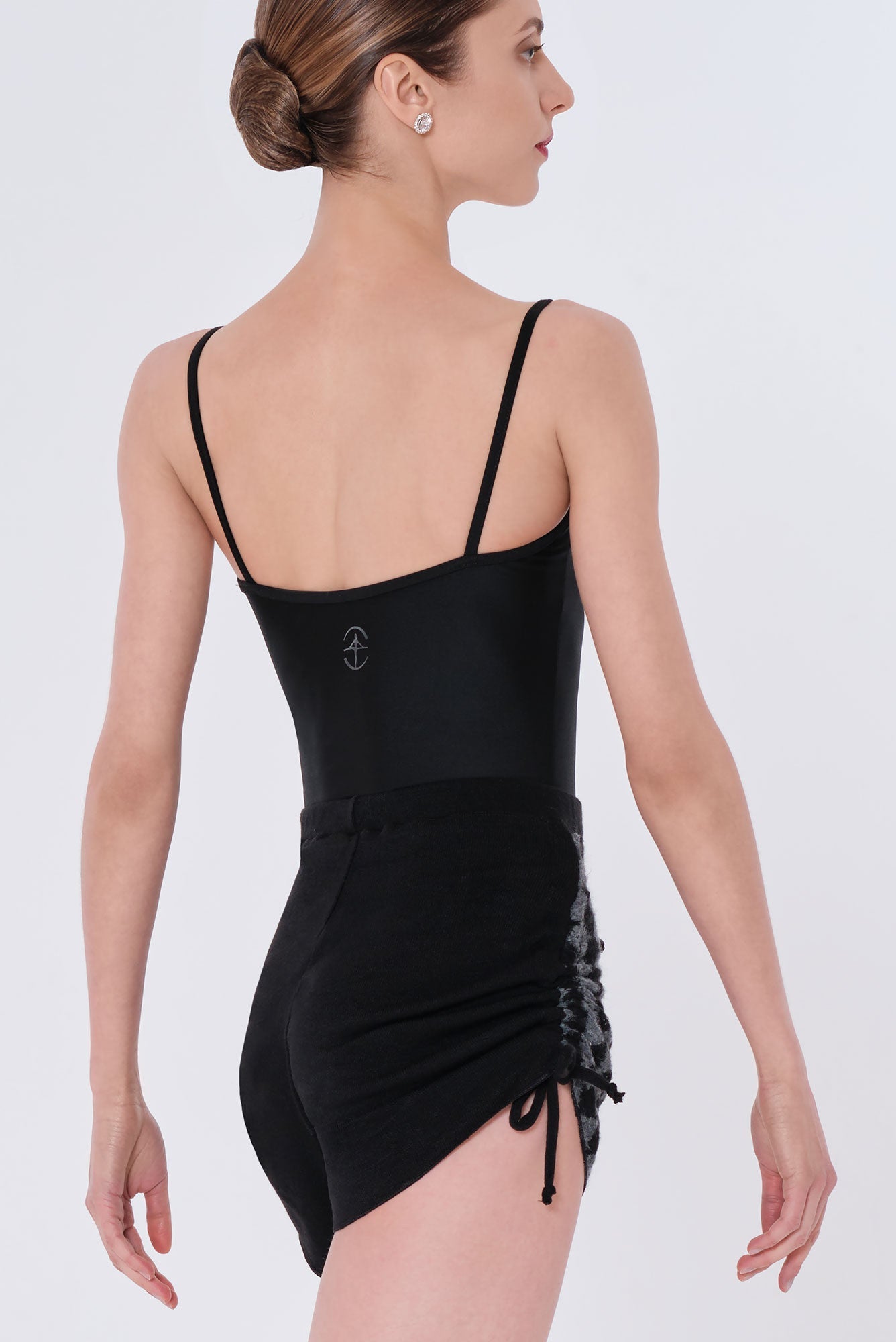 #couleur_black / dark grey